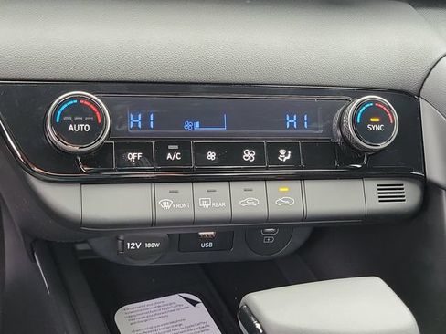 New 2026 Hyundai Elantra Sport FWD image 10