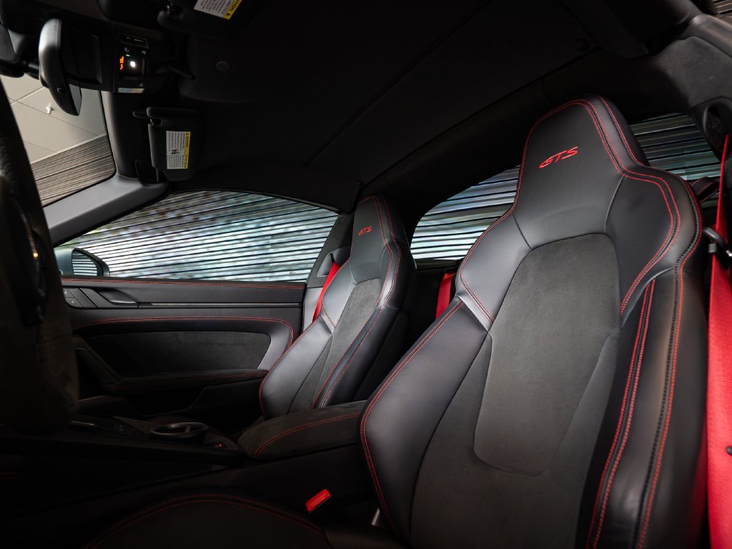 Certified 2022 Porsche 911 Targa 4 GTS AWD/4WD image 5