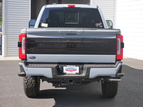 New 2026 Ford F250 Platinum w/ Tremor Off-Road Package image 24