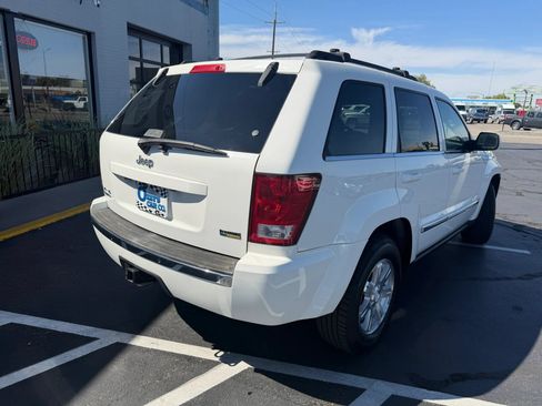 Used 2008 Jeep Grand Cherokee Limited w/ Trailer Tow Group IV AWD/4WD image 8