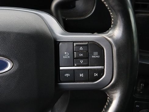 Used 2023 Ford F450 Lariat w/ Chrome Package image 32