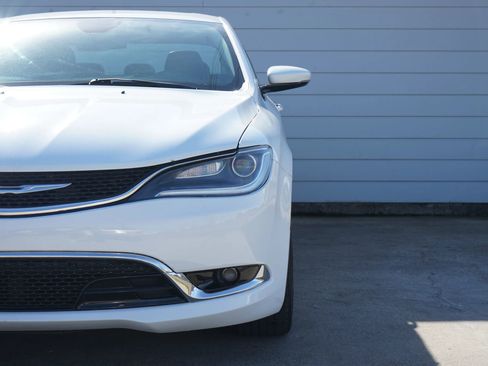 Used 2015 Chrysler 200 C w/ Navigation & Sound Group I image 9