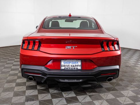 Used 2024 Ford Mustang GT Premium image 12