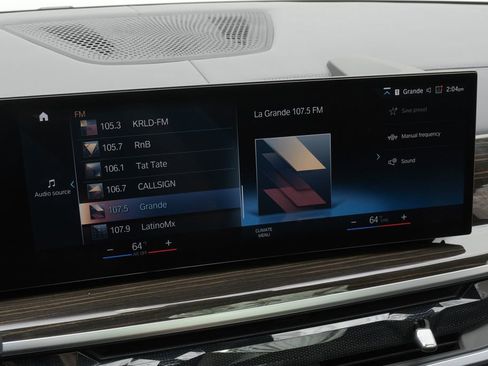 Used 2023 BMW X7 xDrive40i w/ Executive Package image 28