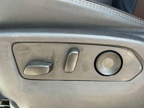 Used 2024 Chevrolet Silverado 3500 High Country w/ High Country Premium Package image 16