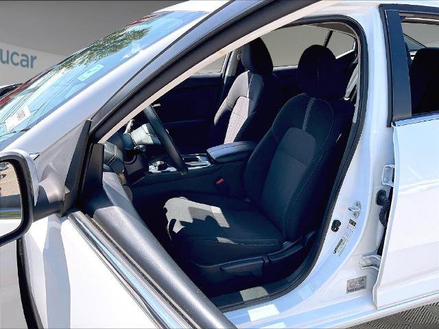 Certified 2024 Nissan Sentra SV FWD image 10