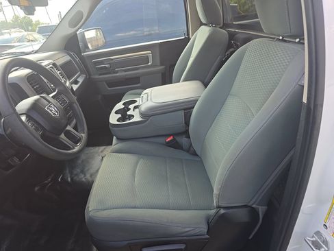 Used 2019 RAM 1500 Tradesman w/ Popular Equipment Group RWD image 6
