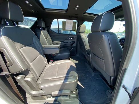 Used 2023 Chevrolet Traverse Premier w/ Redline Edition AWD/4WD image 25