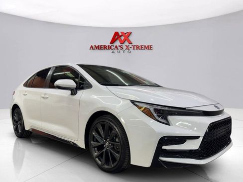 Used 2023 Toyota Corolla SE FWD image 10