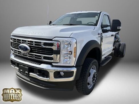 New 2024 Ford F550 XL image 3