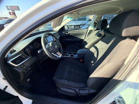 Used 2019 Kia Optima LX image 12