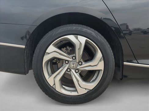 Used 2018 Honda Accord EX-L image 19
