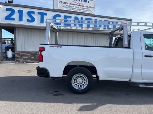 Used 2024 Chevrolet Silverado 1500 W/T w/ WT Value Package image 12