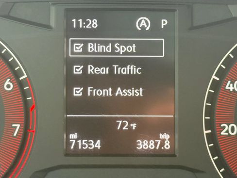 Used 2020 Volkswagen Jetta SE FWD image 19