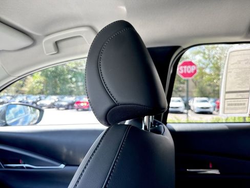 Certified 2023 MAZDA CX-30 AWD 2.5 S w/ Preferred Package image 17