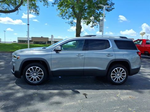 Used 2023 GMC Acadia SLE w/ Driver Convenience Package AWD/4WD image 4