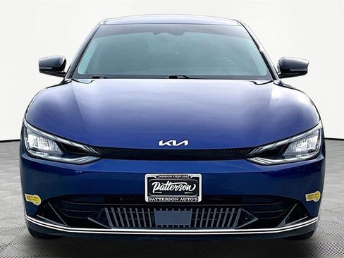 Certified 2022 Kia EV6 Wind image 3
