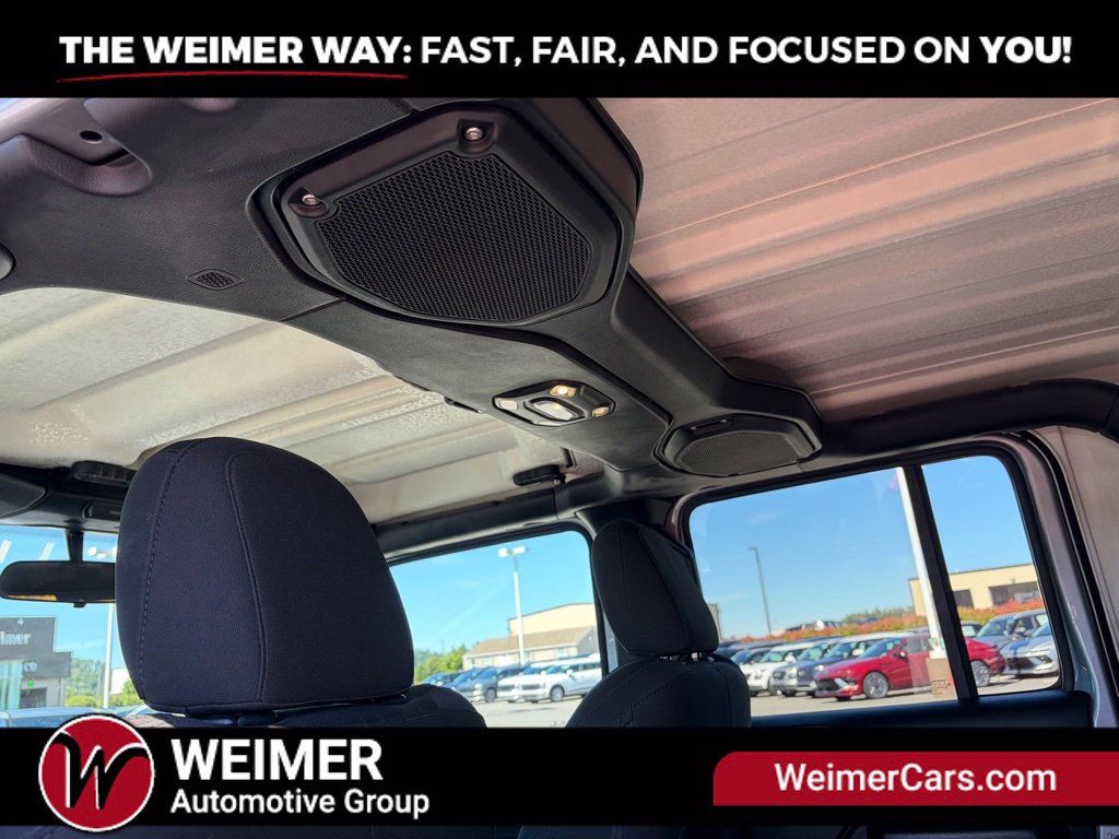 Used 2020 Jeep Gladiator Sport w/ Quick Order Package 23S AWD/4WD image 22