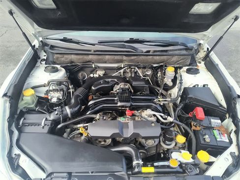 Used 2013 Subaru Outback 2.5i Premium image 23