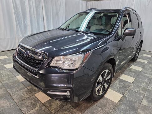 Used 2018 Subaru Forester 2.5i Premium AWD/4WD image 2