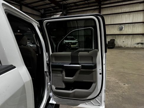 Used 2020 Ford F150 XLT w/ Equipment Group 302A Luxury image 19