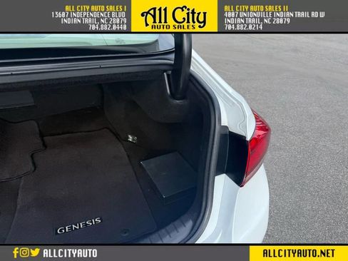 Used 2018 Genesis G80 3.8 image 34