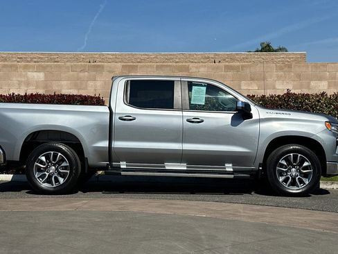 Used 2025 Chevrolet Silverado 1500 LT w/ All Star Edition Plus image 3