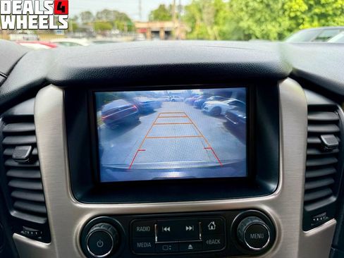 Used 2017 GMC Yukon XL Denali w/ Open Road Package AWD/4WD image 26