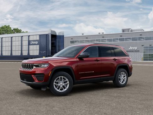 New 2026 Jeep Grand Cherokee Laredo X image 1