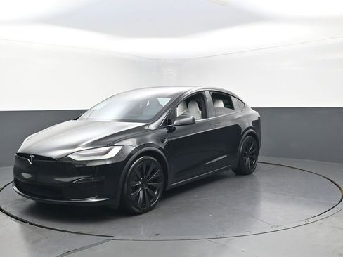 Used 2022 Tesla Model X Plaid AWD/4WD image 5
