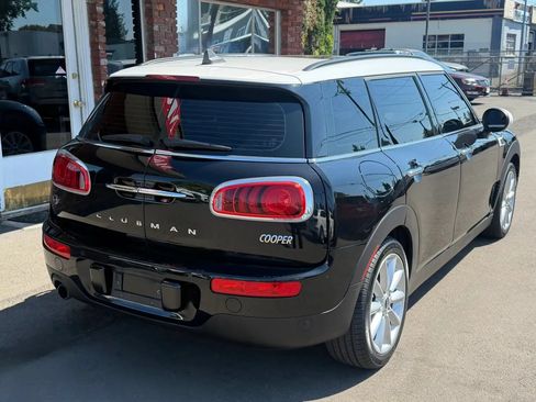 Used 2017 MINI Cooper Clubman ALL4 AWD/4WD image 4