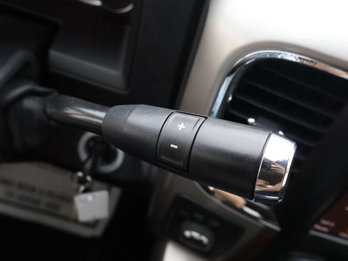 Used 2018 RAM 3500 Laramie w/ Cold Weather Group AWD/4WD image 39