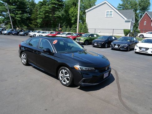 Used 2022 Honda Civic LX image 2