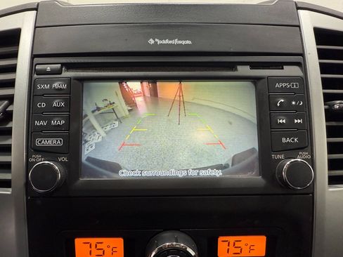 Used 2020 Nissan Frontier PRO-4X w/ Pro-4x Utility Package image 39