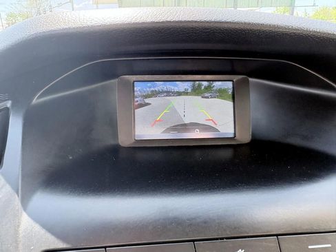Used 2018 Ford Focus SE FWD image 17