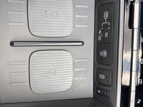Used 2025 Hyundai Santa Fe Calligraphy AWD/4WD image 21