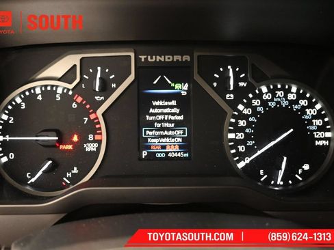 Used 2023 Toyota Tundra Limited AWD/4WD image 12