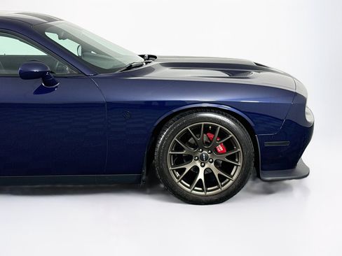 Used 2016 Dodge Challenger SRT Hellcat RWD image 45