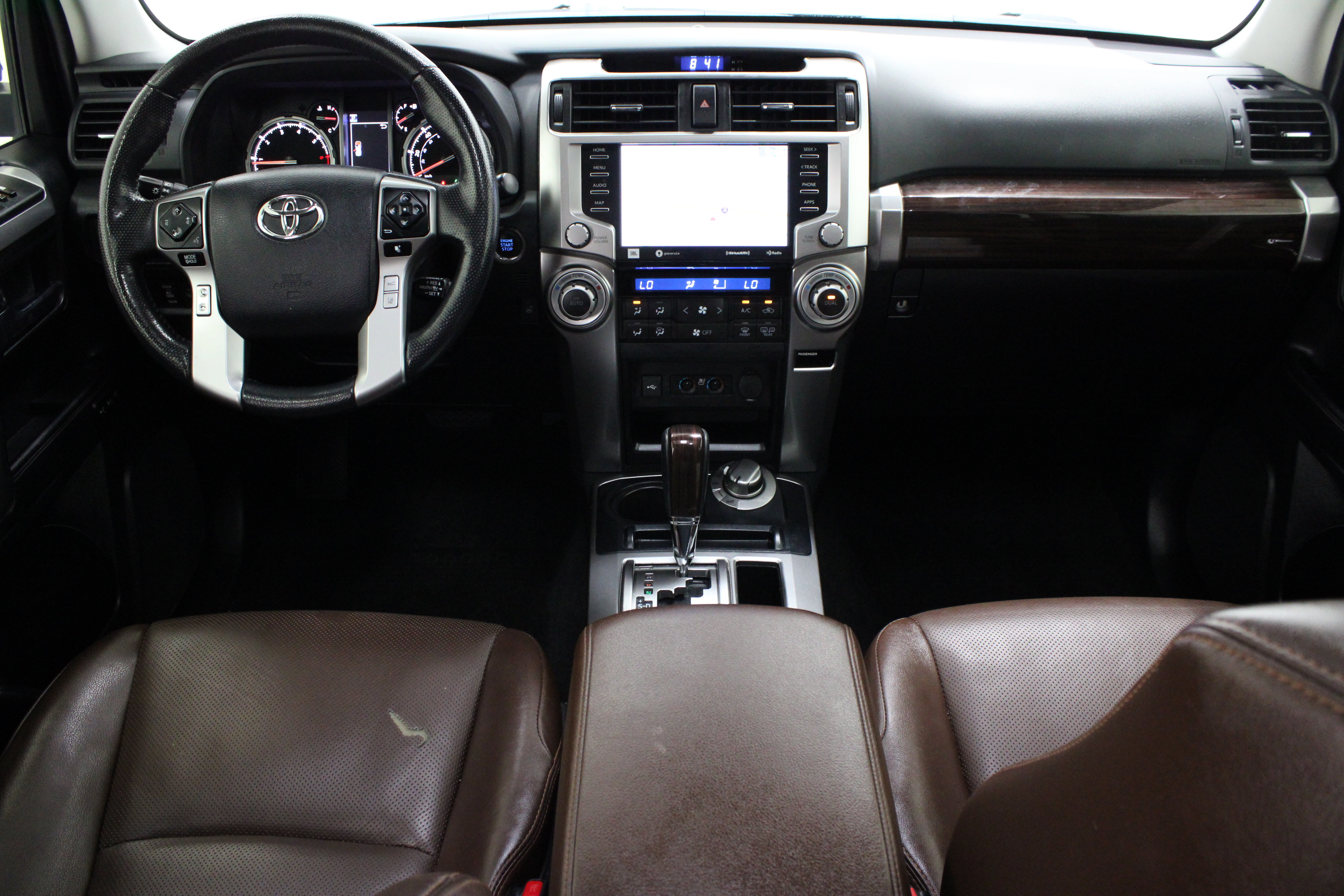 Used 2024 Toyota 4Runner Limited AWD/4WD image 32