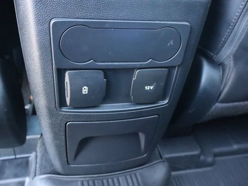 Used 2023 Ford Explorer XLT w/ Equipment Group 202A AWD/4WD image 22