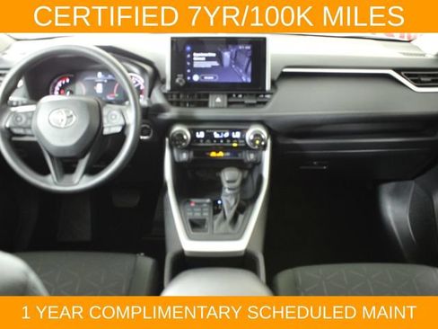Used 2024 Toyota RAV4 XLE AWD/4WD image 14