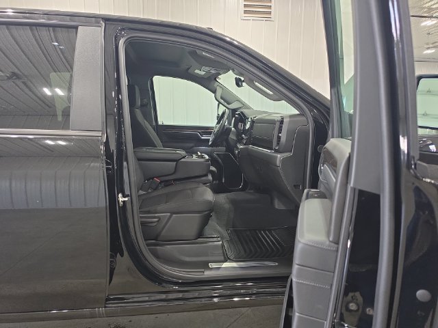 Used 2026 Chevrolet Silverado 3500 LT w/ Trail Boss Package AWD/4WD image 29