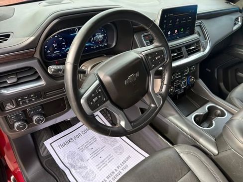 Used 2023 Chevrolet Tahoe Z71 w/ Luxury Package image 14