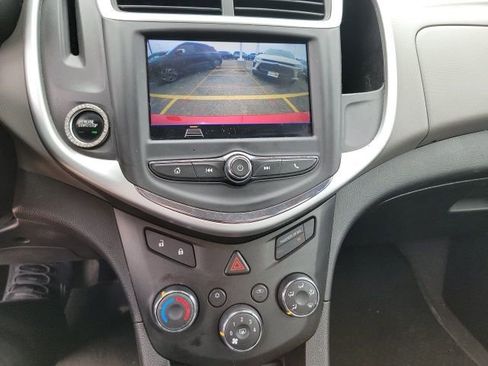 Used 2020 Chevrolet Sonic LT image 12