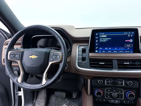 Used 2023 Chevrolet Tahoe High Country image 7