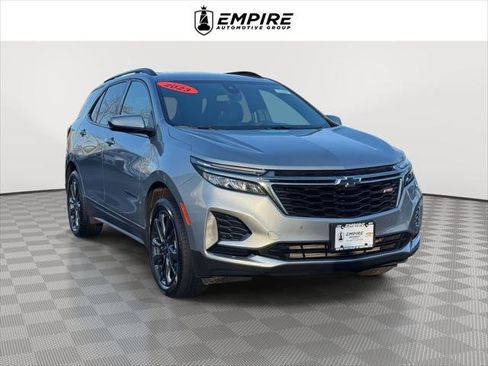 Used 2023 Chevrolet Equinox RS image 1