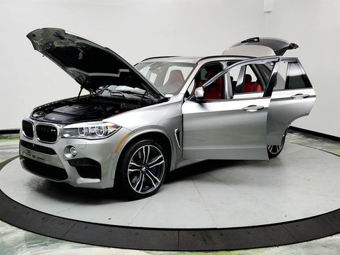 Used 2017 BMW X5 M image 9
