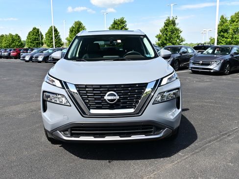 Used 2023 Nissan Rogue SL w/ SL Premium Package AWD/4WD image 3