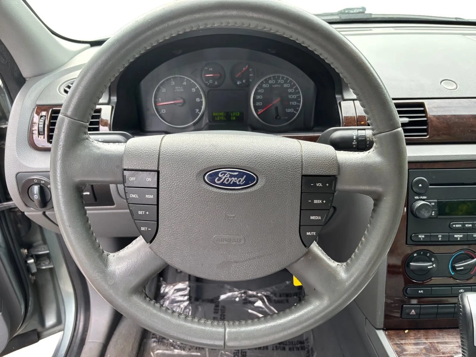 Used 2007 Ford Five Hundred SEL FWD image 11