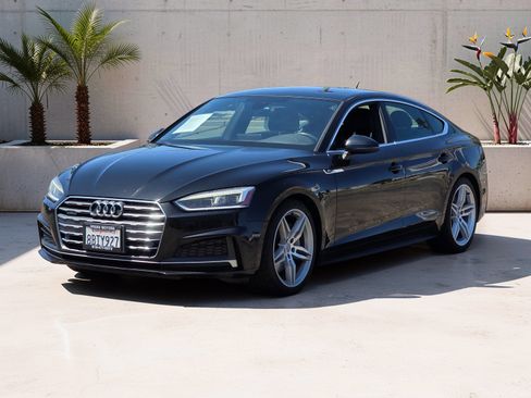 Used 2018 Audi A5 2.0T Premium Plus w/ Premium Plus AWD/4WD image 4